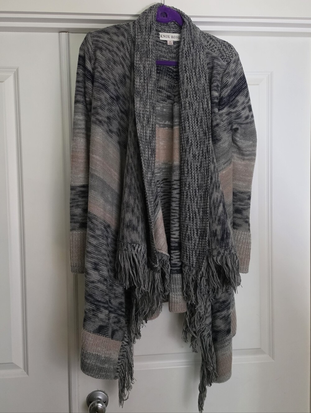 Knox Rose Gray Open-Front Fringe Cardigan Sweater